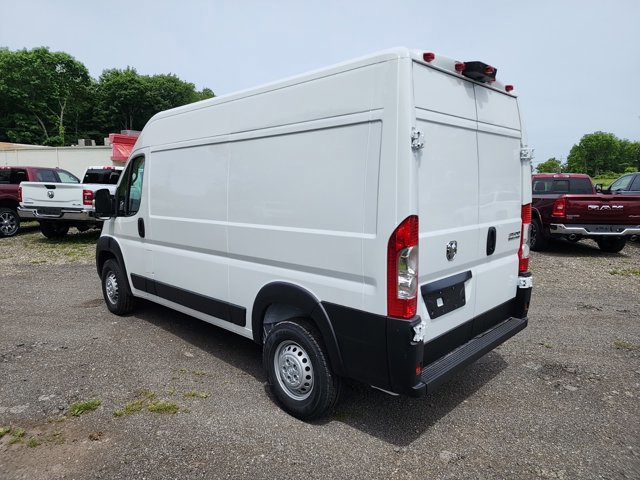 New 2024 RAM ProMaster 3500 w/ Convenience Group image 9