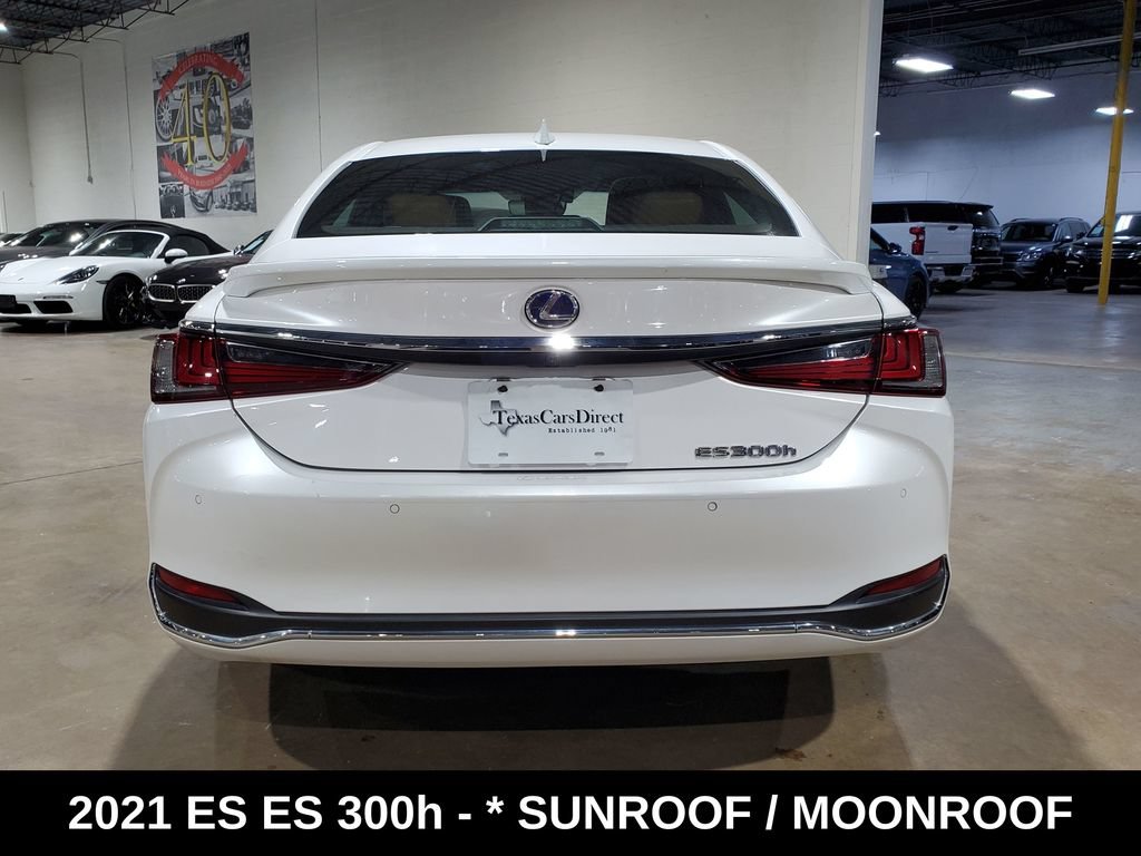 Used 2021 Lexus ES 300h w/ Premium Package FWD image 11