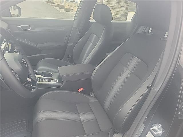 Used 2025 Honda Civic Sport image 11