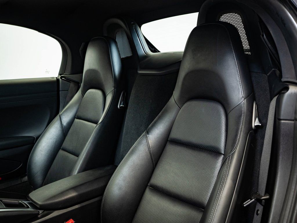 Used 2021 Porsche 718 Boxster image 26