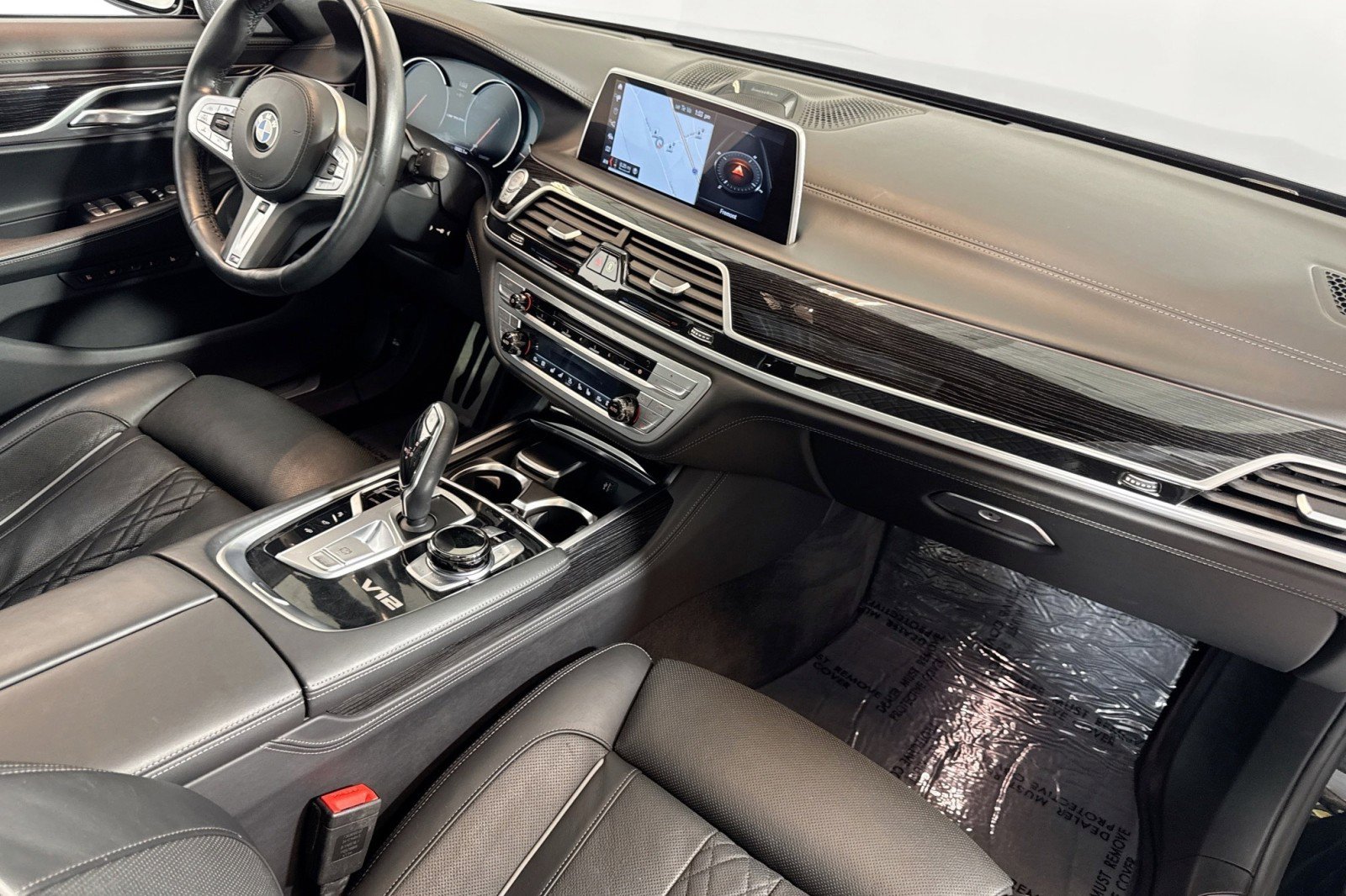 Used 2019 BMW M760i xDrive w/ Luxury Rear Seating Package image 29