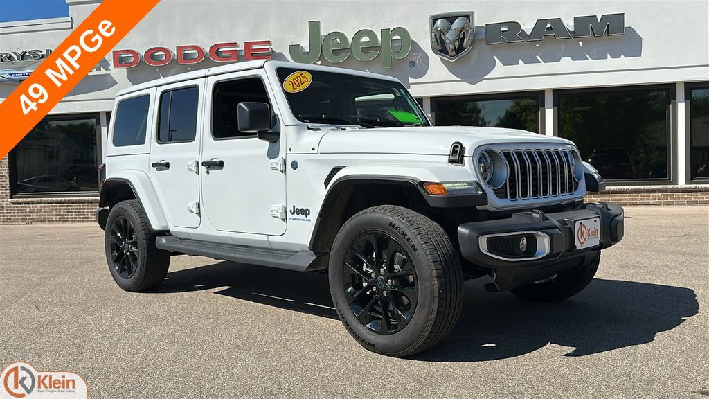 Used 2025 Jeep Wrangler Unlimited Sahara