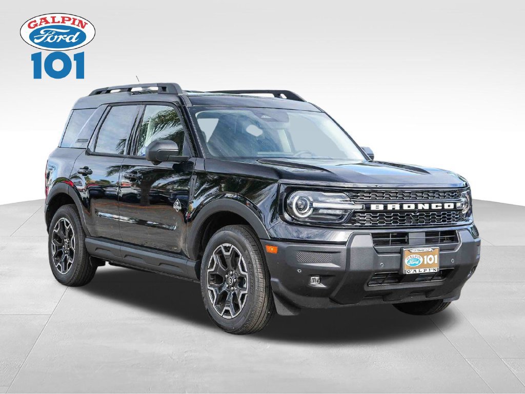 New 2025 Ford Bronco Sport Outer Banks w/ Outer Banks Tech Package+ AWD/4WD image 3