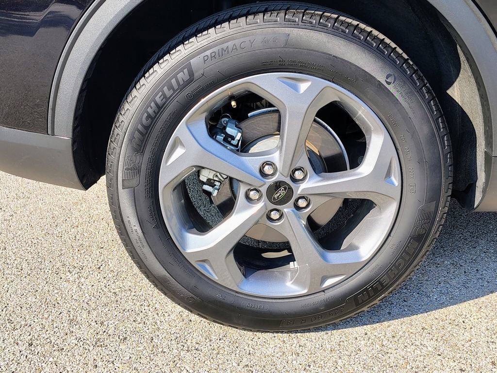 Used 2025 Ford Escape ST-Line Select AWD/4WD image 14
