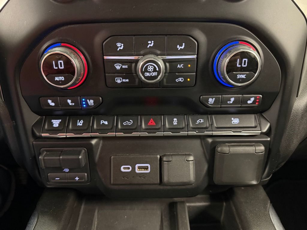 Used 2021 Chevrolet Silverado 3500 LTZ w/ LTZ Premium Package AWD/4WD image 27