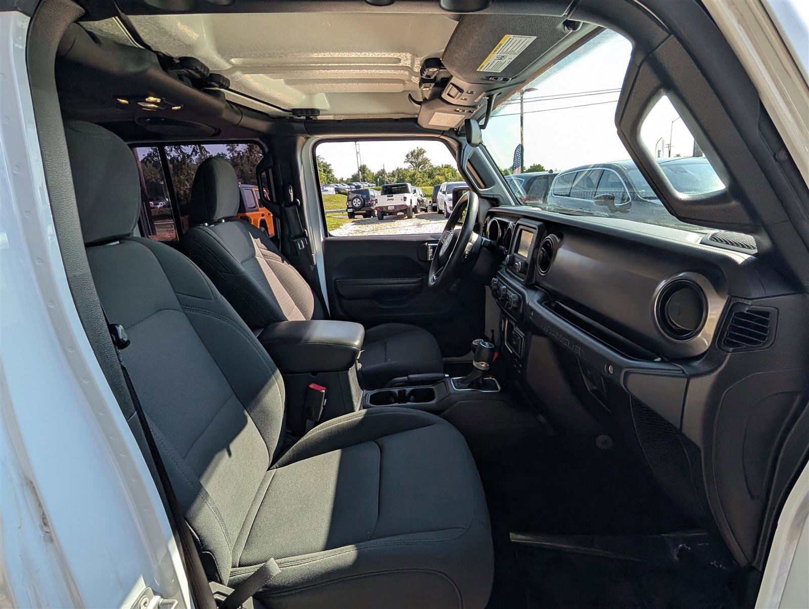 Used 2021 Jeep Wrangler Unlimited Sport image 10