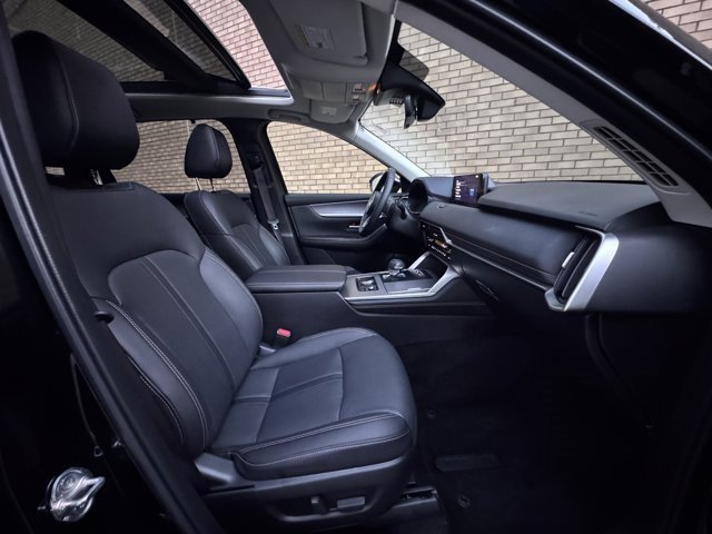 Used 2024 MAZDA CX-90 3.3 Turbo w/ Premium Package image 14