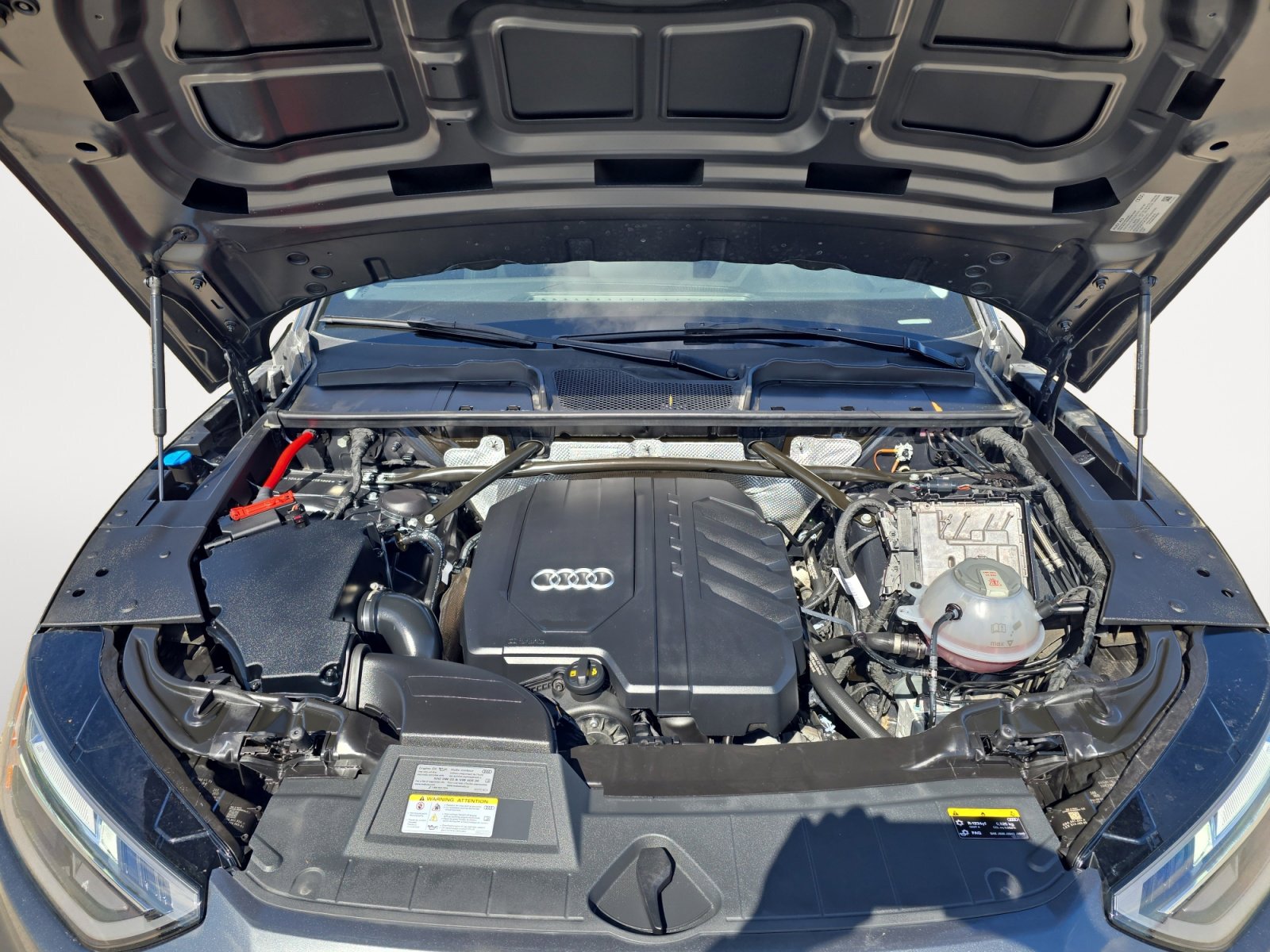 Used 2023 Audi Q5 2.0T Premium w/ Convenience Package image 27