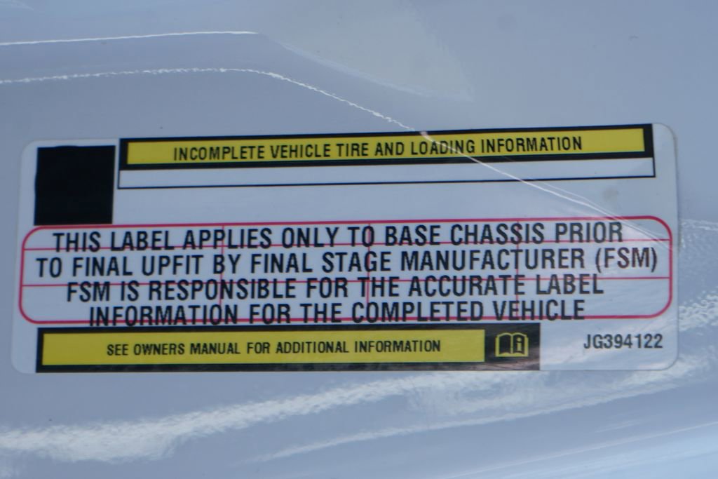 Used 2018 RAM 5500 Tradesman w/ Power & Remote Entry Group image 43