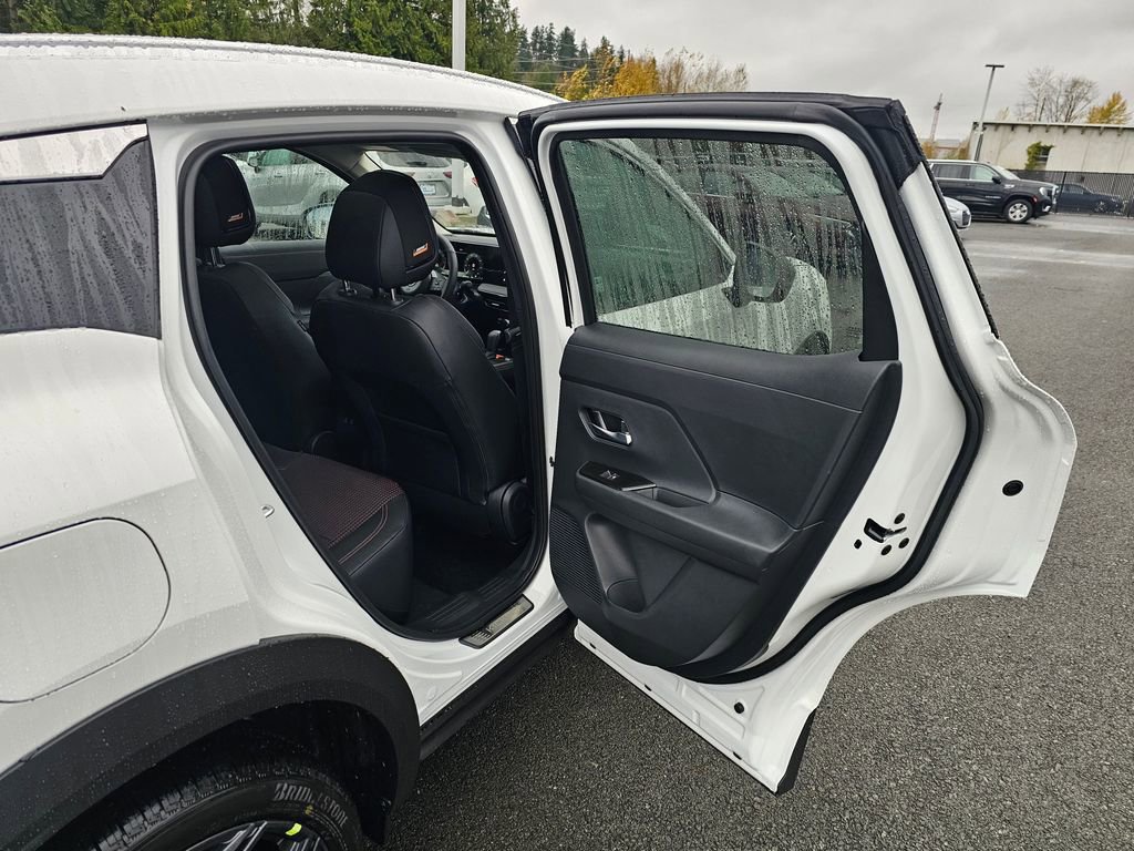 New 2026 Nissan Kicks SR w/ SR Premium Package image 25