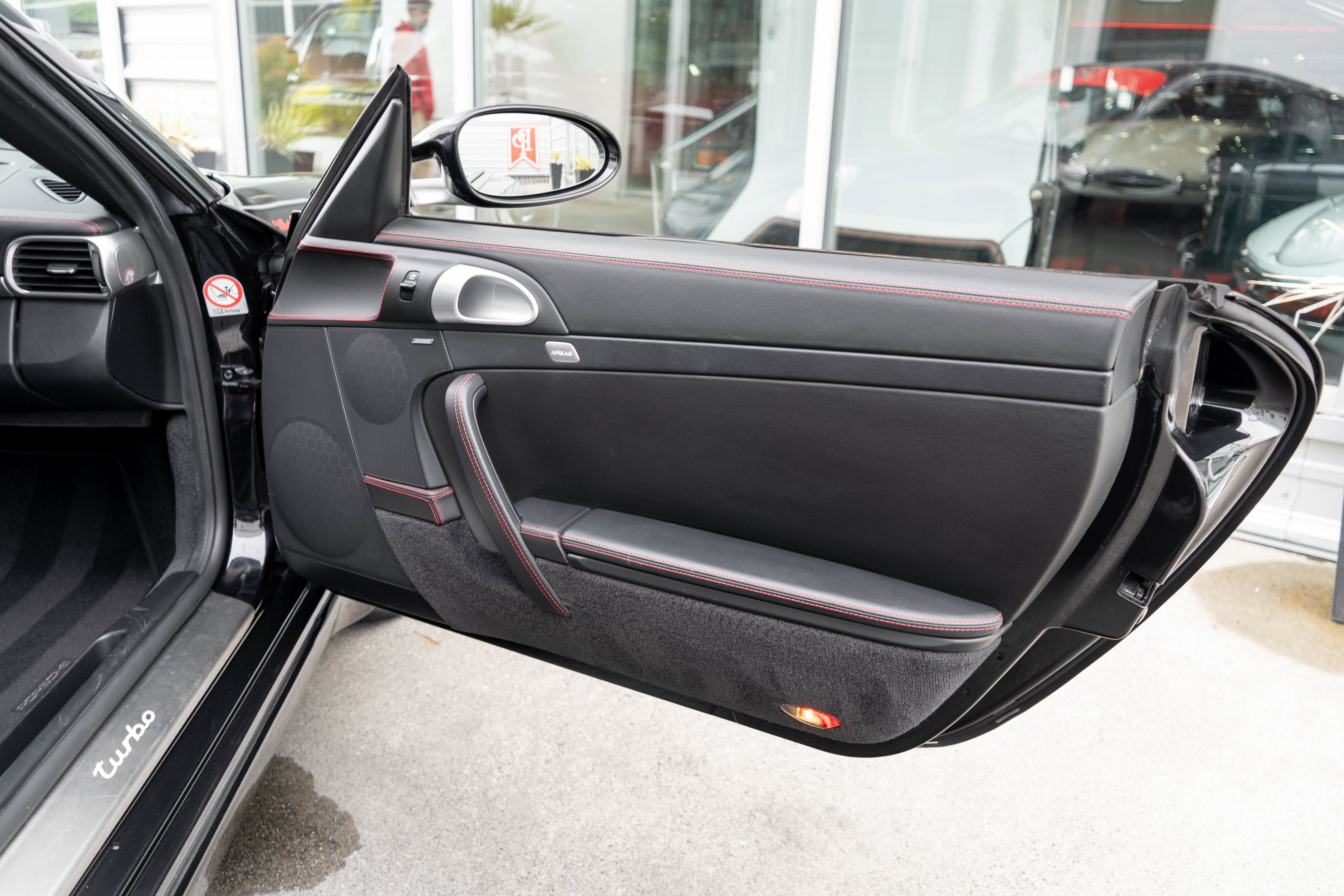 Used 2008 Porsche 911 Turbo AWD/4WD image 33