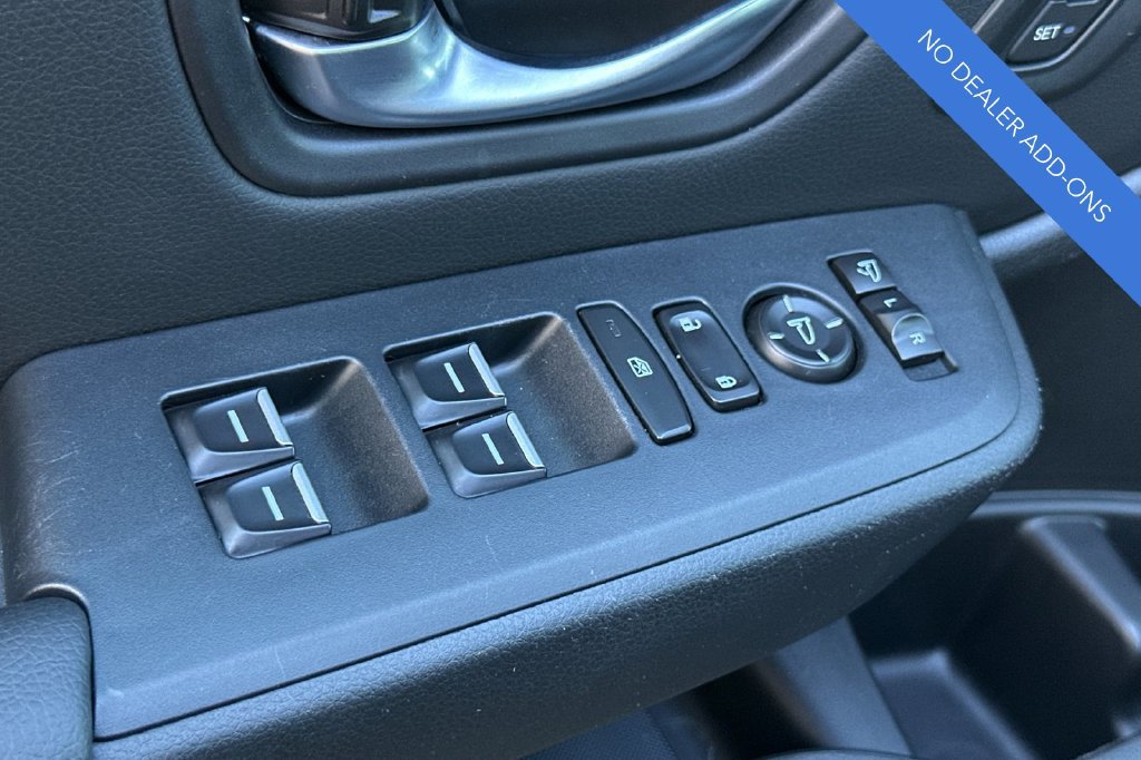 Certified 2025 Honda Pilot TrailSport image 11