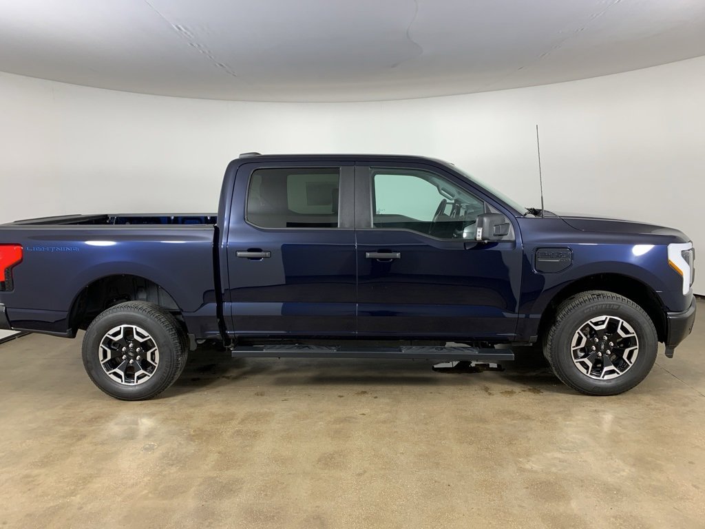 Used 2023 Ford F150 Lightning Pro w/ Tow Technology Package image 7