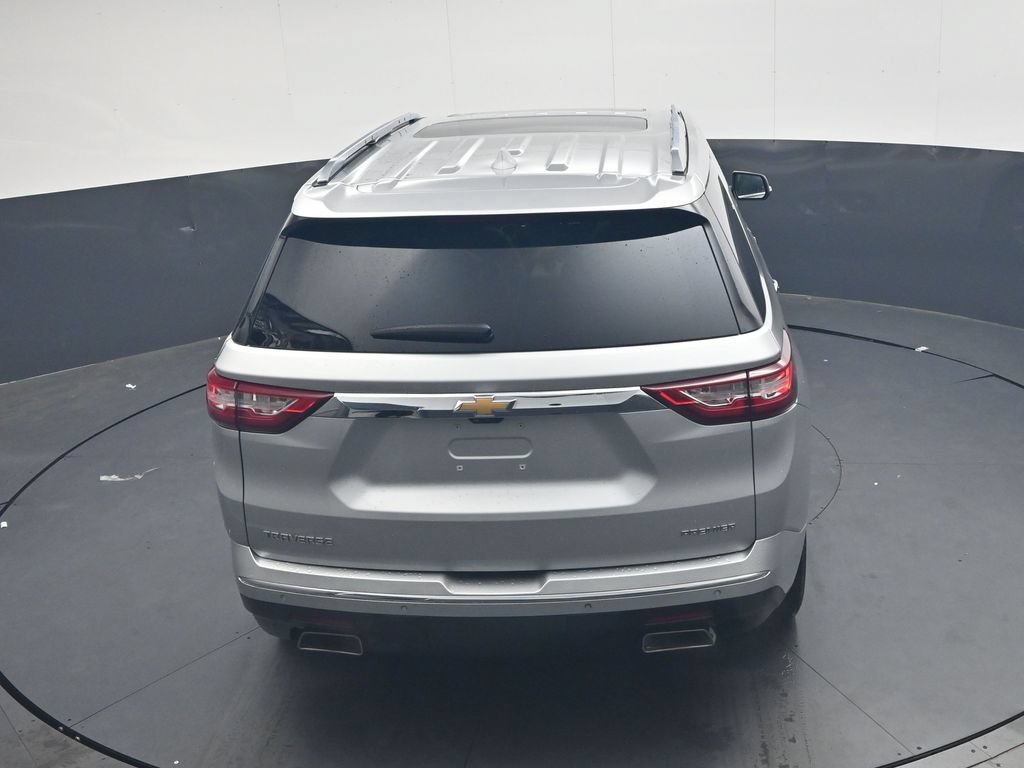 Used 2021 Chevrolet Traverse Premier FWD image 28