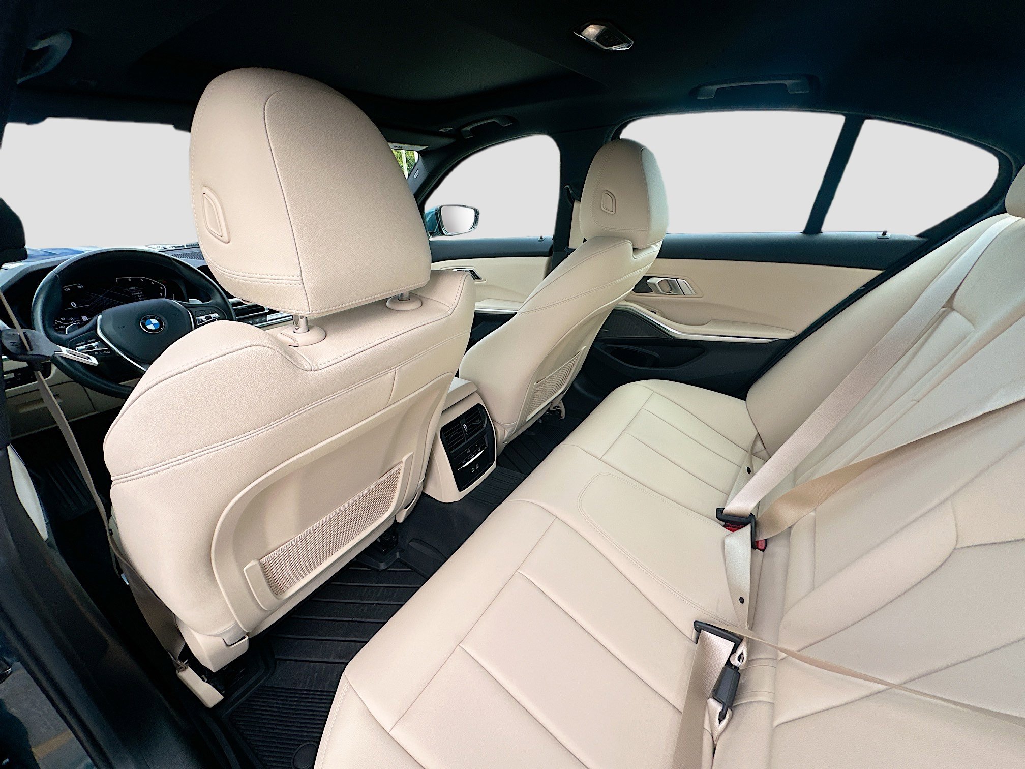 Used 2021 BMW 330i Sedan w/ Premium Package image 27