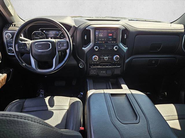 Used 2020 GMC Sierra 2500 Denali w/ Denali Ultimate Package AWD/4WD image 17