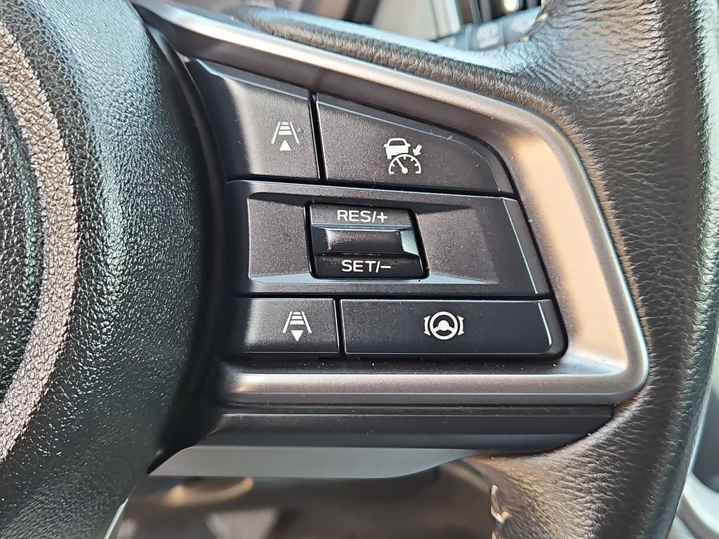 Used 2025 Subaru Outback Premium AWD/4WD image 19