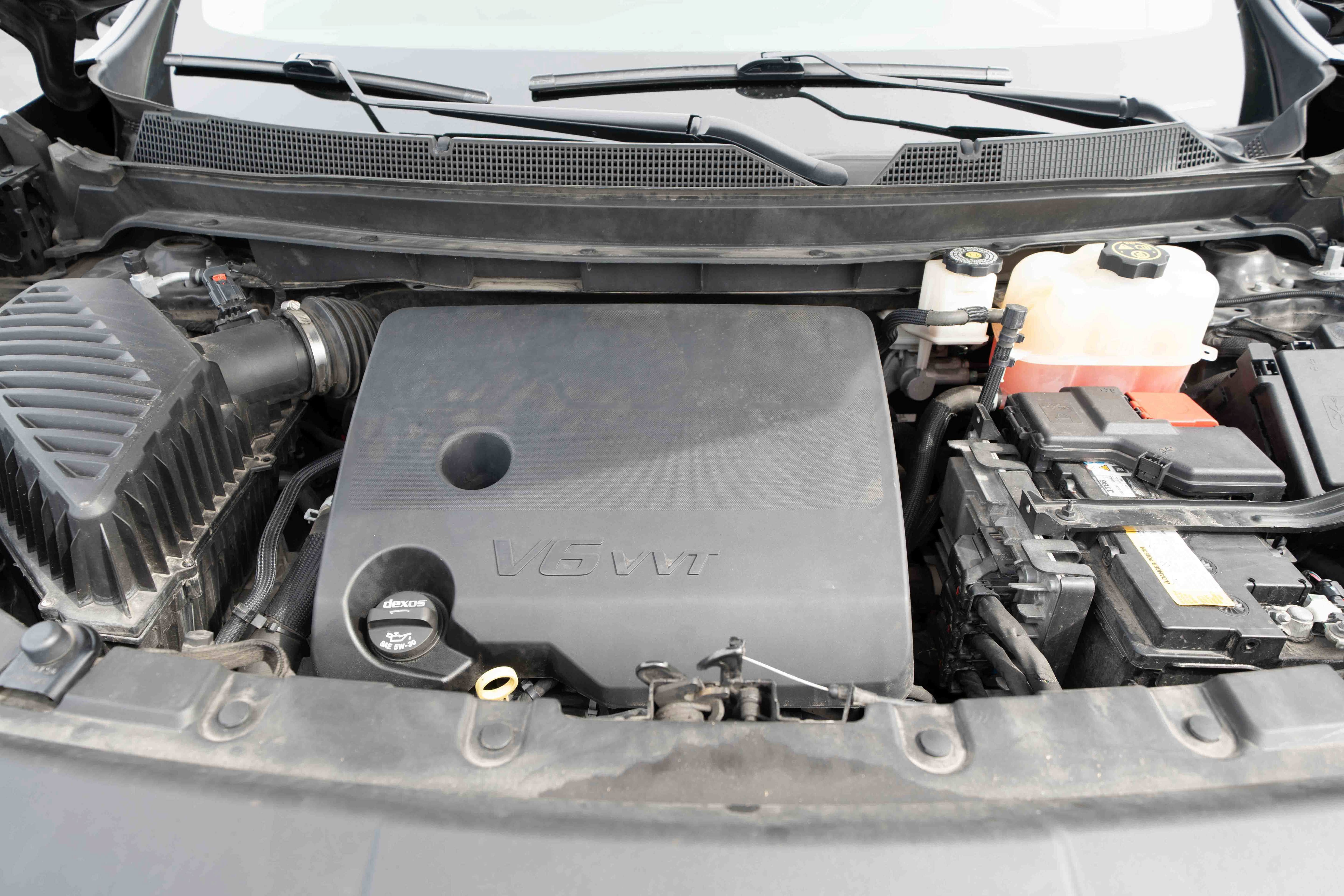 Used 2021 Chevrolet Traverse Premier w/ Redline Edition AWD/4WD image 32