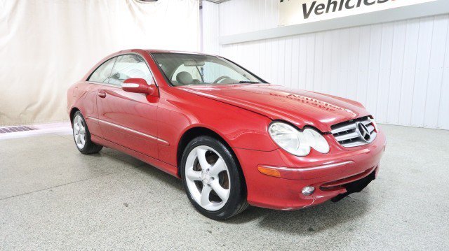 Used 2005 Mercedes-Benz CLK 320 Coupe image 5