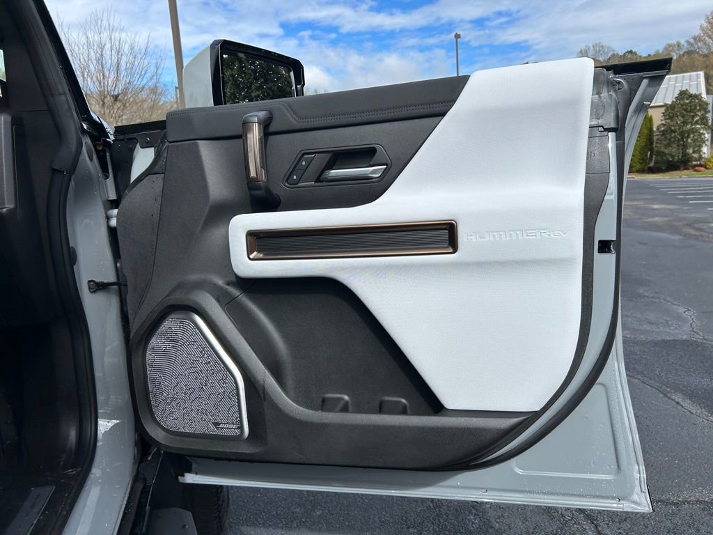 Used 2024 GMC Hummer EV 3X image 63