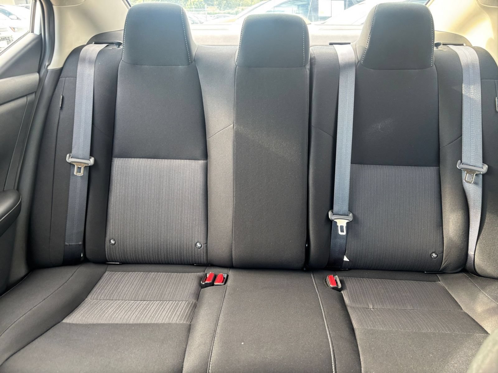 Used 2025 Nissan Sentra SV FWD image 35