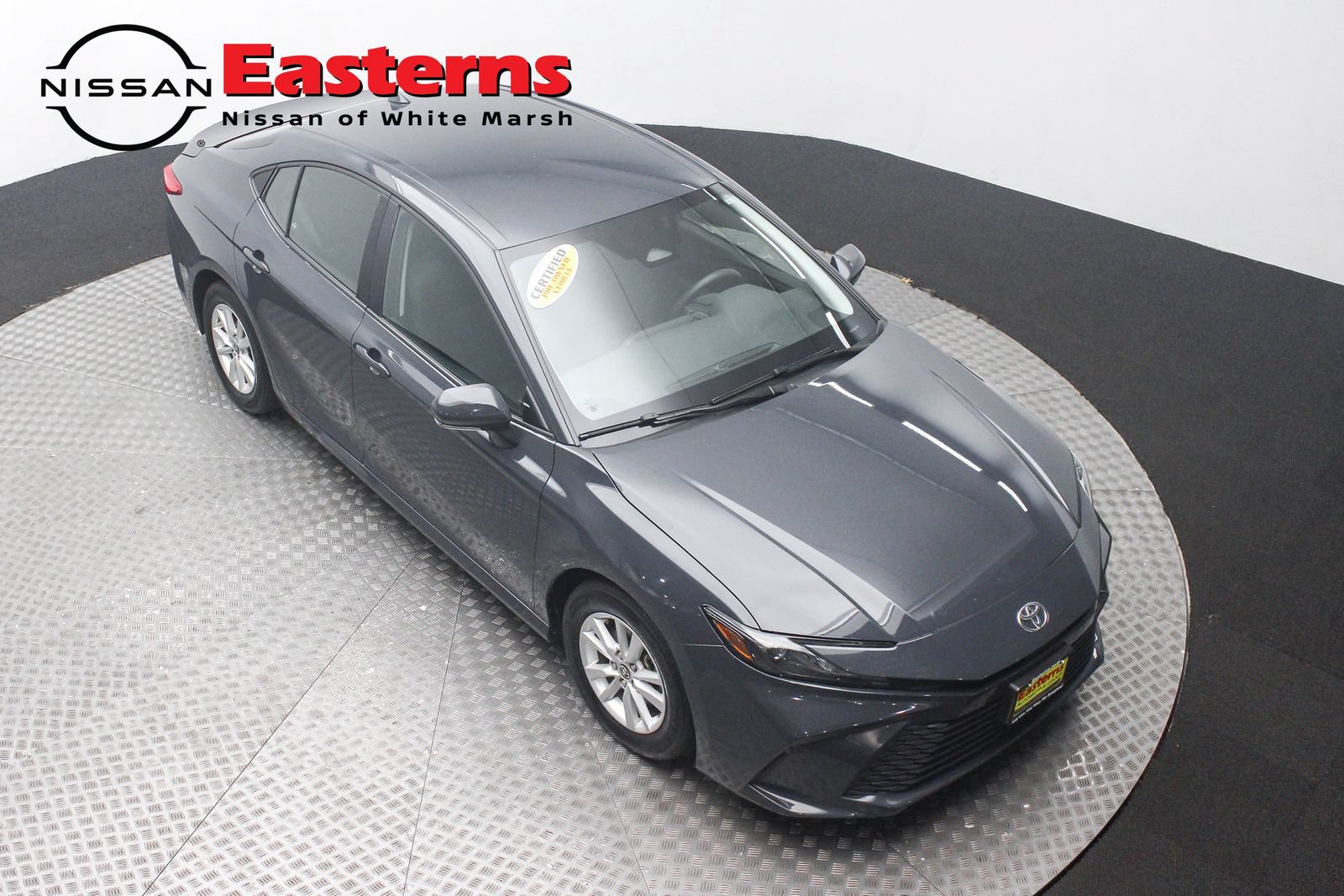 Used 2025 Toyota Camry LE FWD image 3