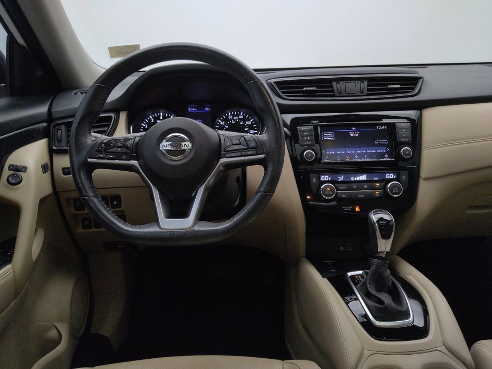Used 2018 Nissan Rogue SL w/ Premium Package image 22