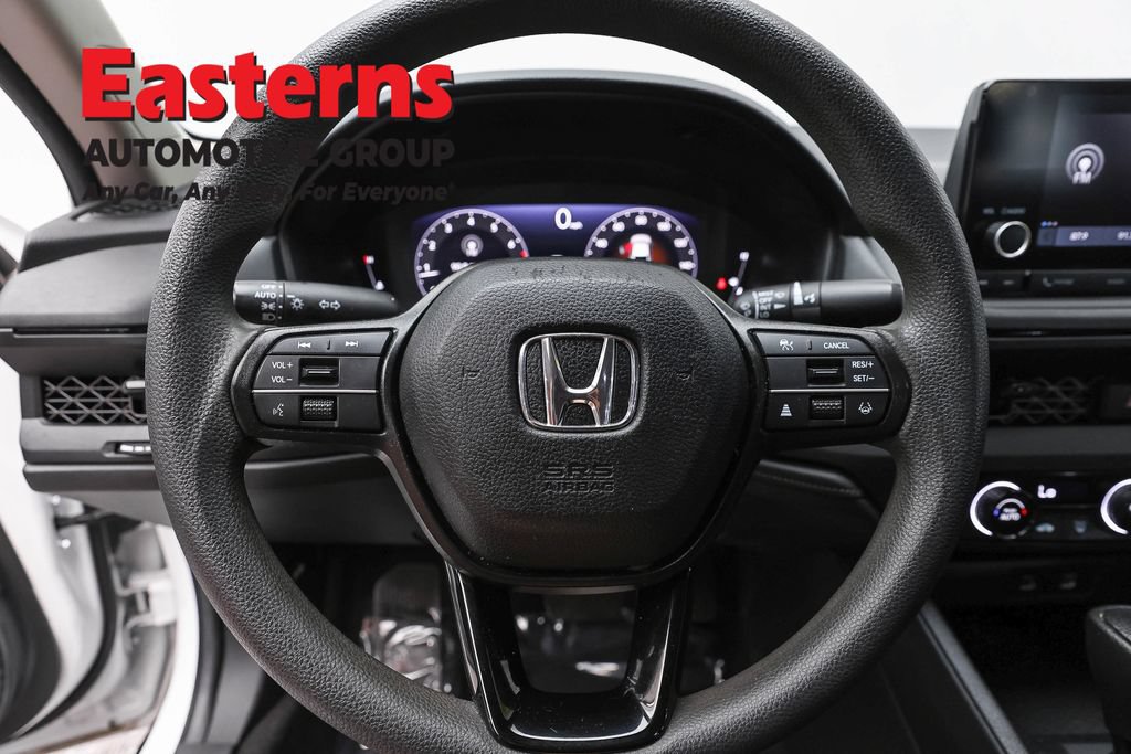 Used 2023 Honda Accord LX image 10