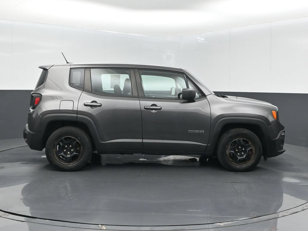 Used 2017 Jeep Renegade Sport w/ Power & Air Group FWD image 5