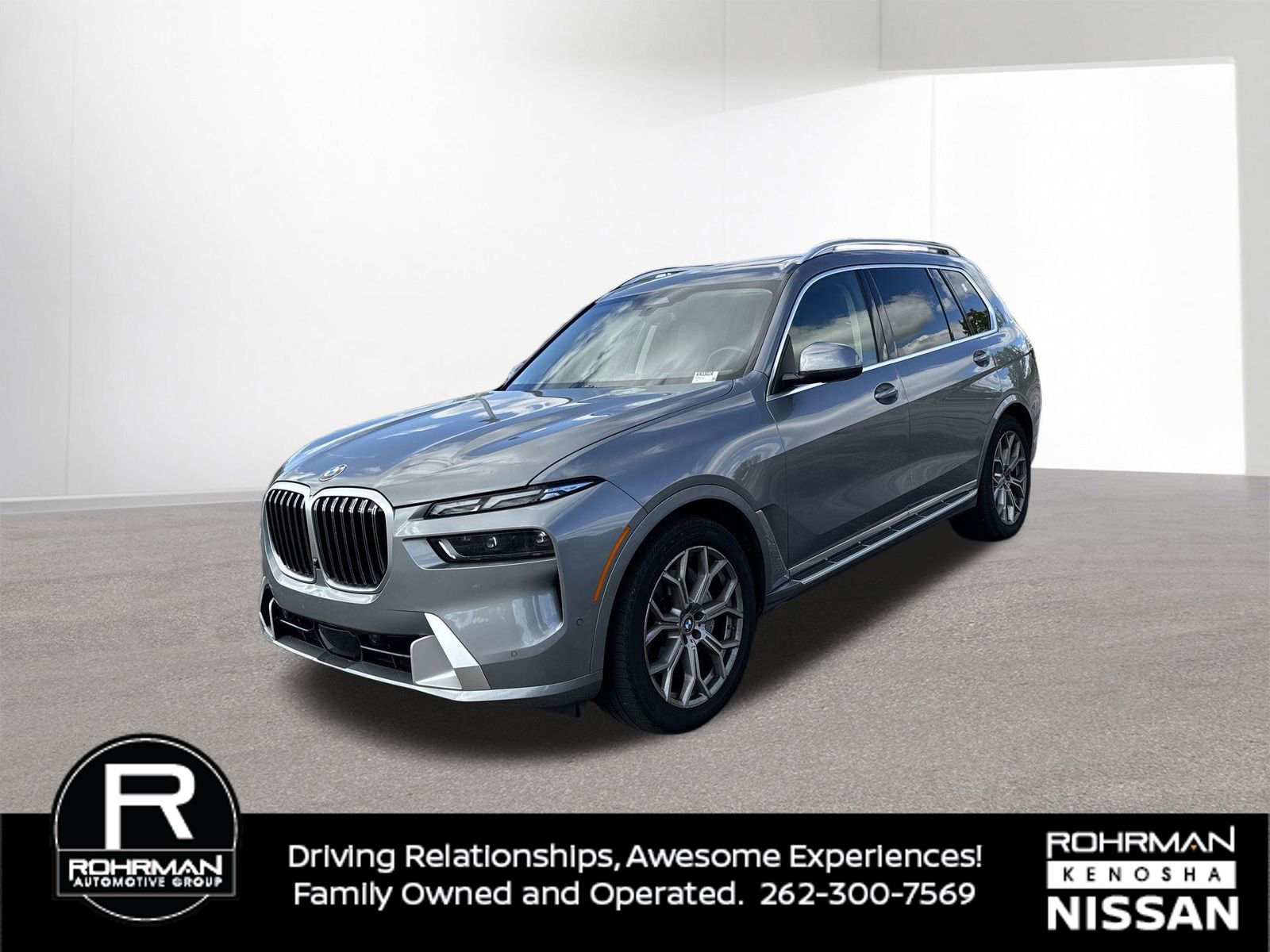 Used 2025 BMW X7 xDrive40i image 2