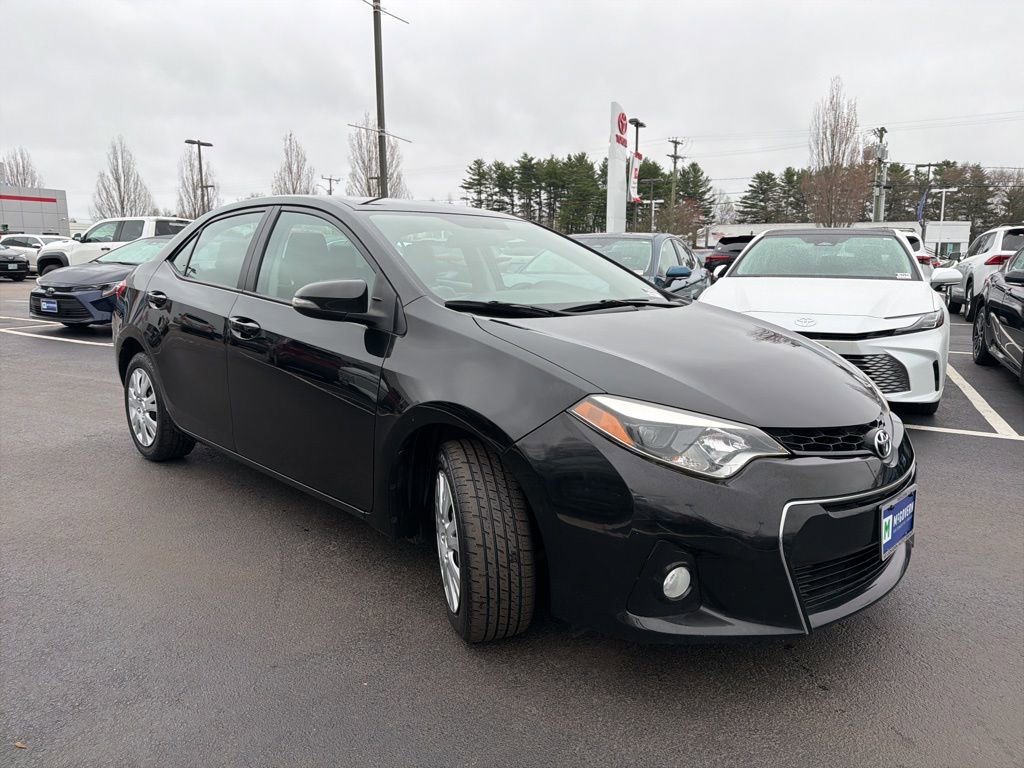 Used 2016 Toyota Corolla S image 3
