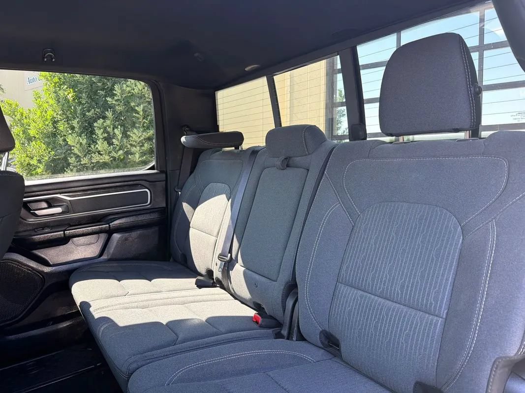 Used 2022 RAM 1500 Big Horn AWD/4WD image 33