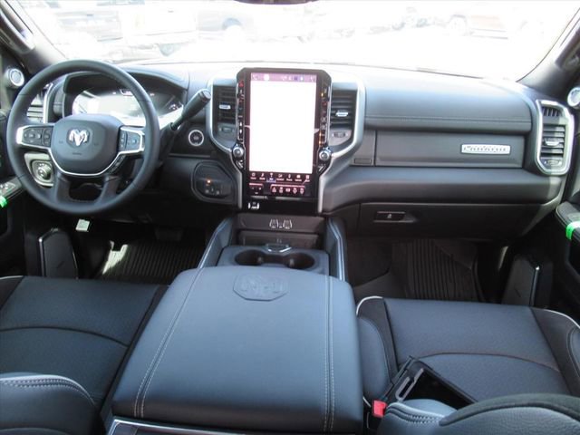 New 2026 RAM 3500 Laramie AWD/4WD image 10