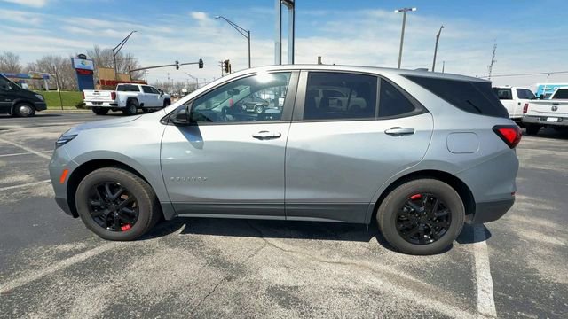 Used 2023 Chevrolet Equinox LS AWD/4WD image 5