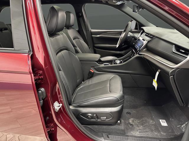 New 2026 Jeep Grand Cherokee Limited image 31