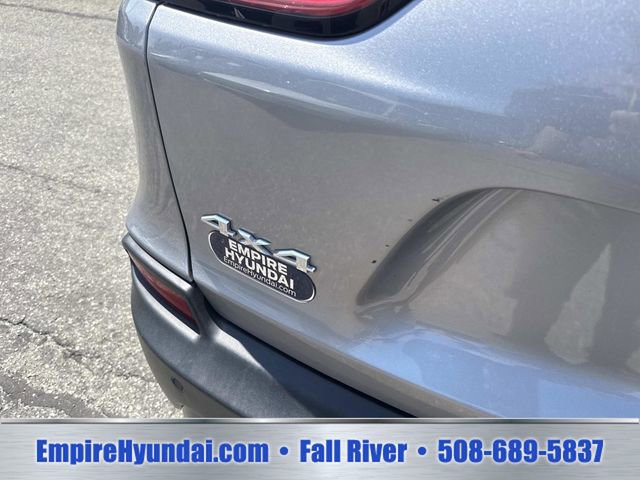 Used 2019 Jeep Cherokee Limited AWD/4WD image 5