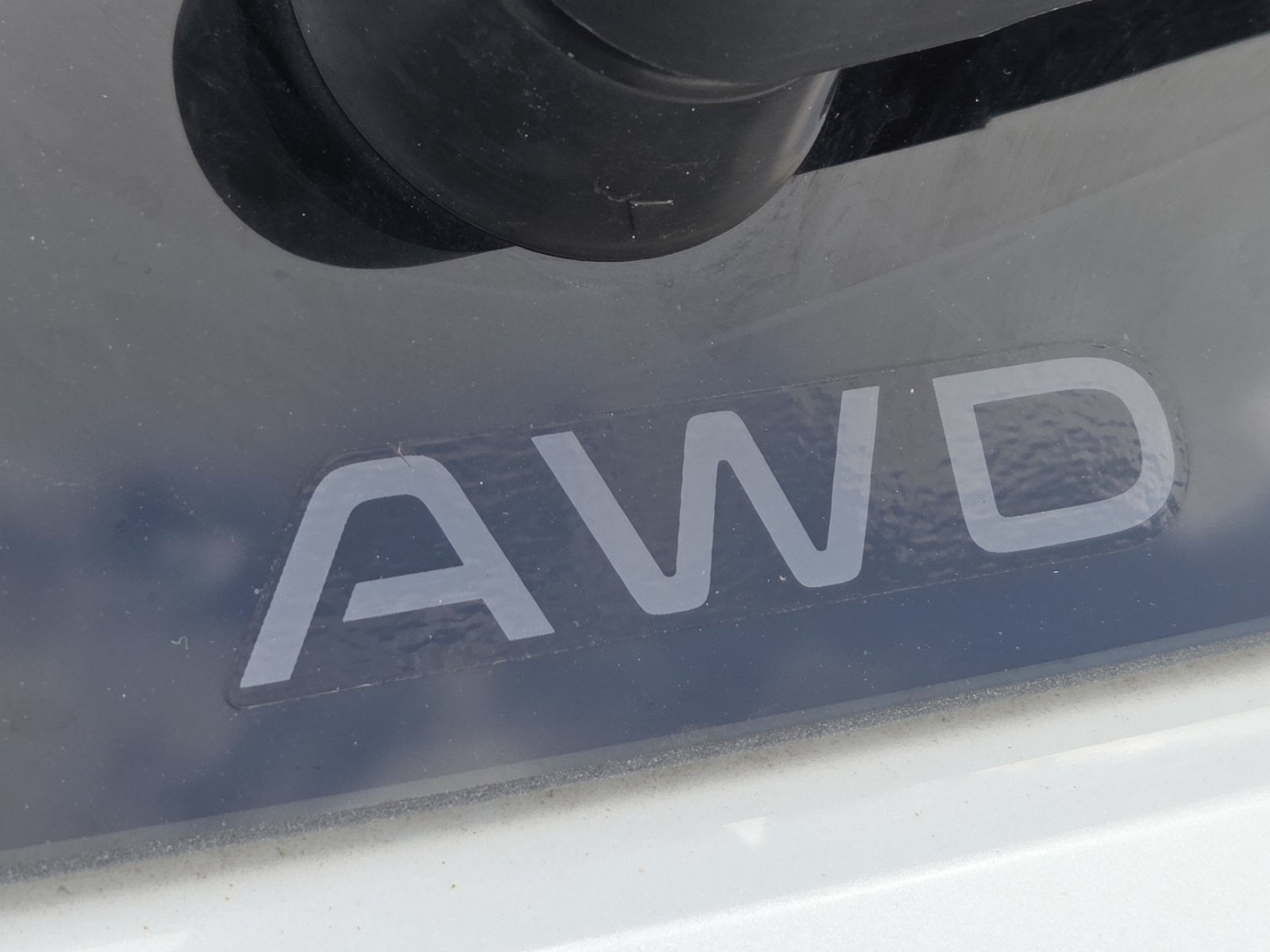 Used 2023 Honda HR-V EX-L image 12