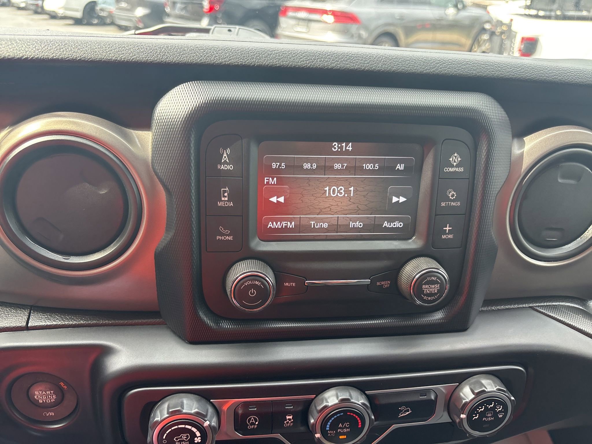 Used 2020 Jeep Wrangler Unlimited Sport image 30