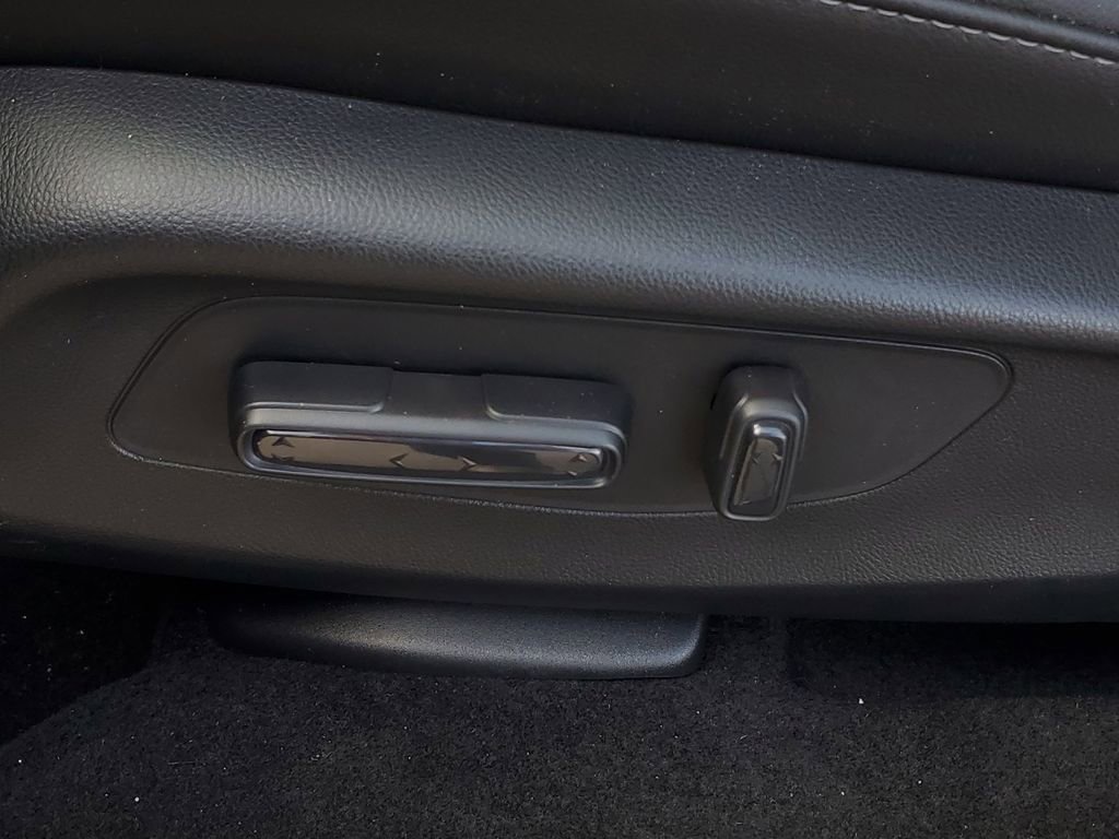 New 2026 Honda HR-V EX-L image 10