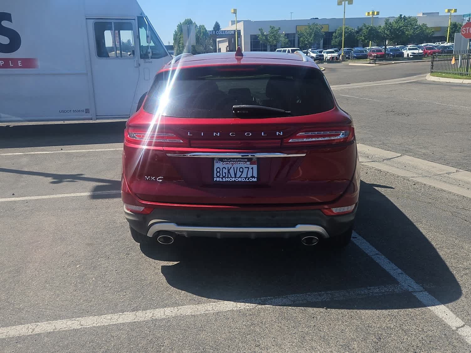 Used 2019 Lincoln MKC Reserve w/ MKC Technology Package FWD image 7