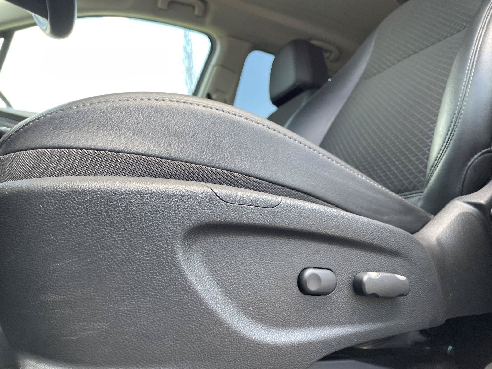 Used 2017 Buick Encore Preferred AWD/4WD image 21