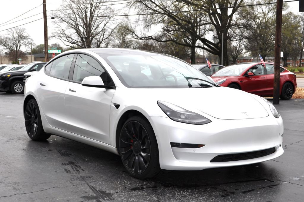 Used 2022 Tesla Model 3 Performance image 1