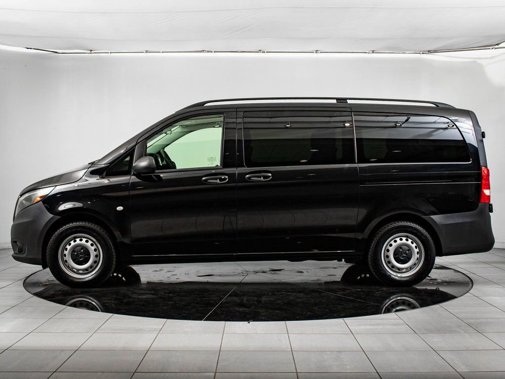 Used 2023 Mercedes-Benz Metris Passenger image 12
