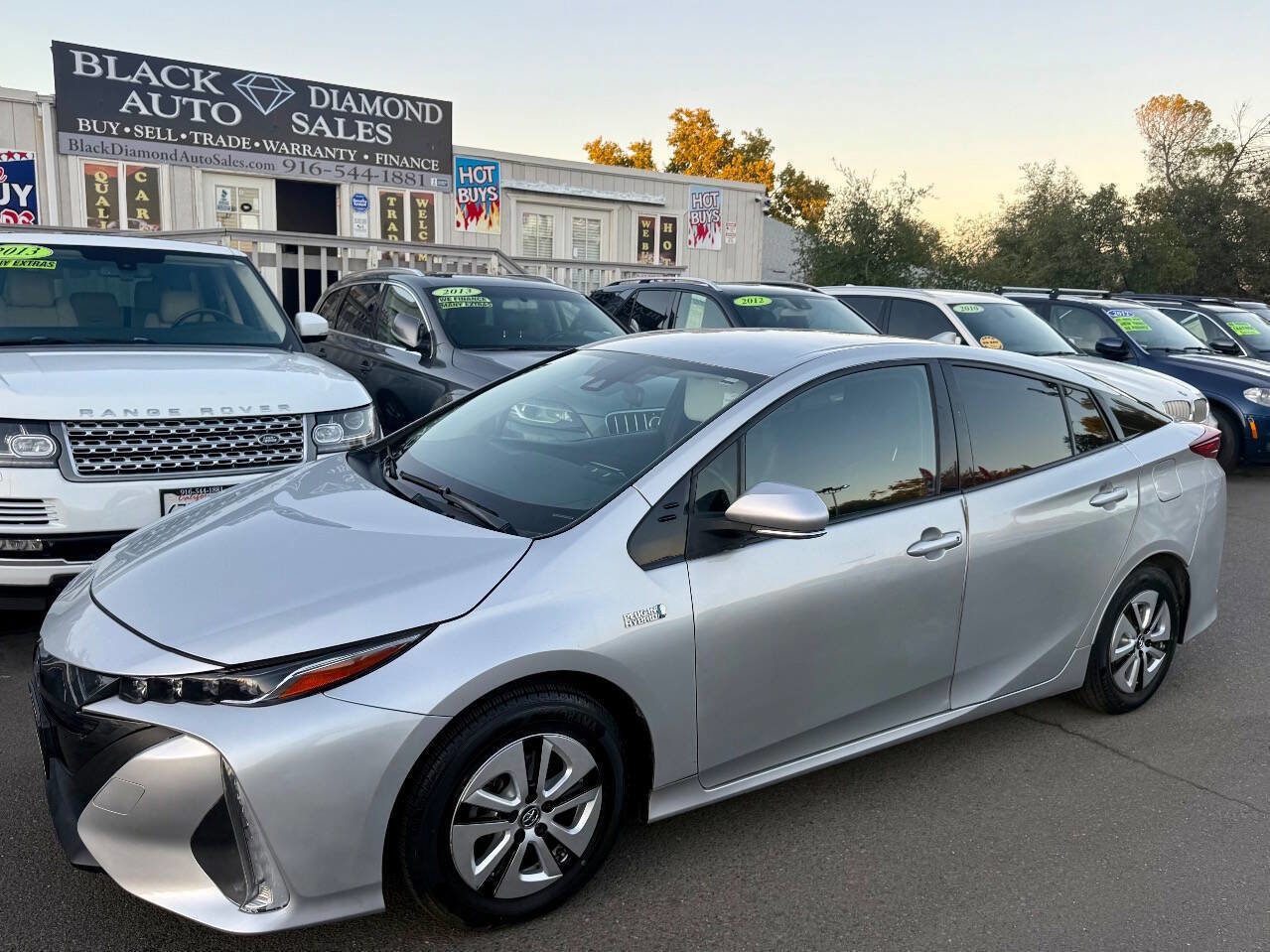 Used 2018 Toyota Prius Prime Premium image 4