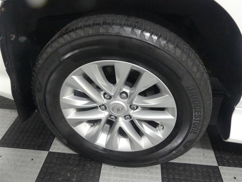 Used 2018 Lexus GX 460 Premium w/ Premium Package image 17