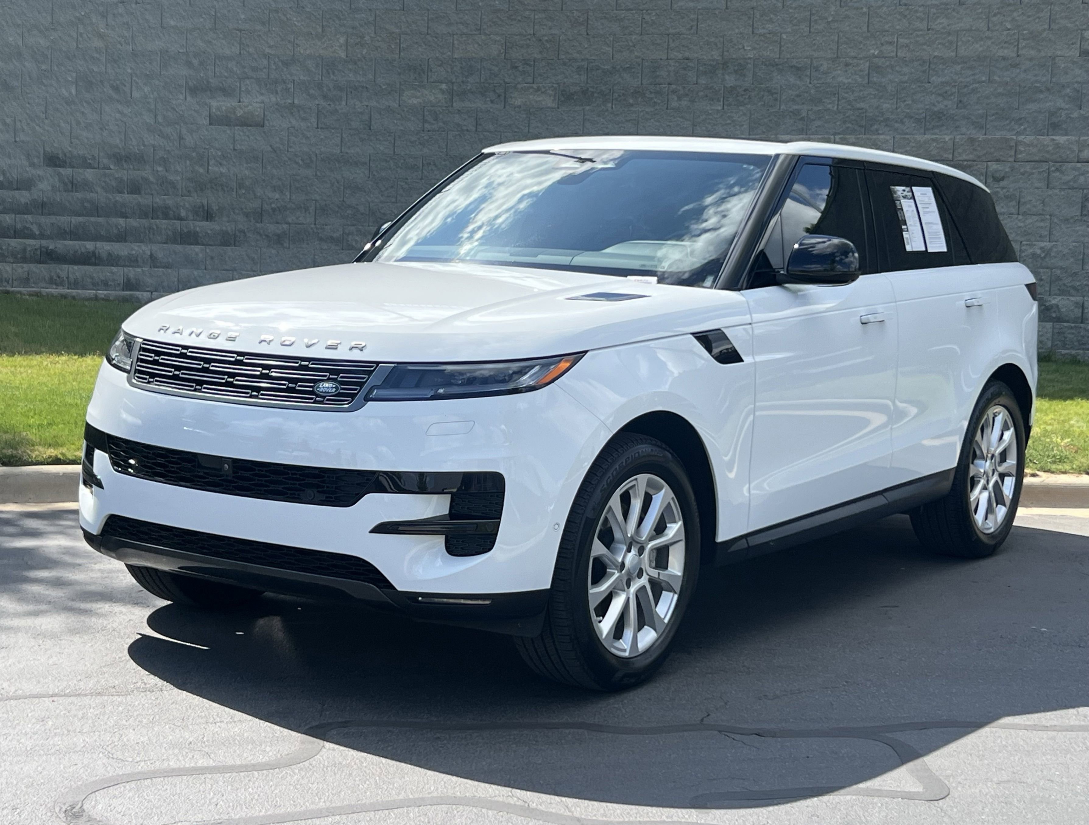 Certified 2025 Land Rover Range Rover Sport