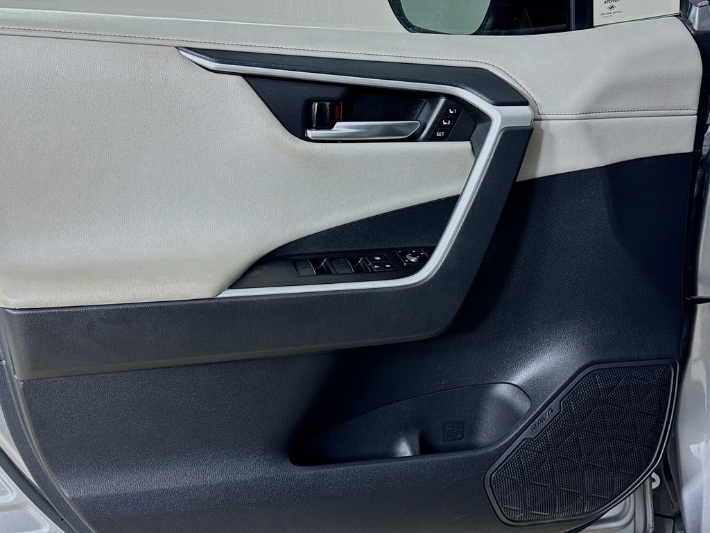 Certified 2021 Toyota RAV4 Limited image 11