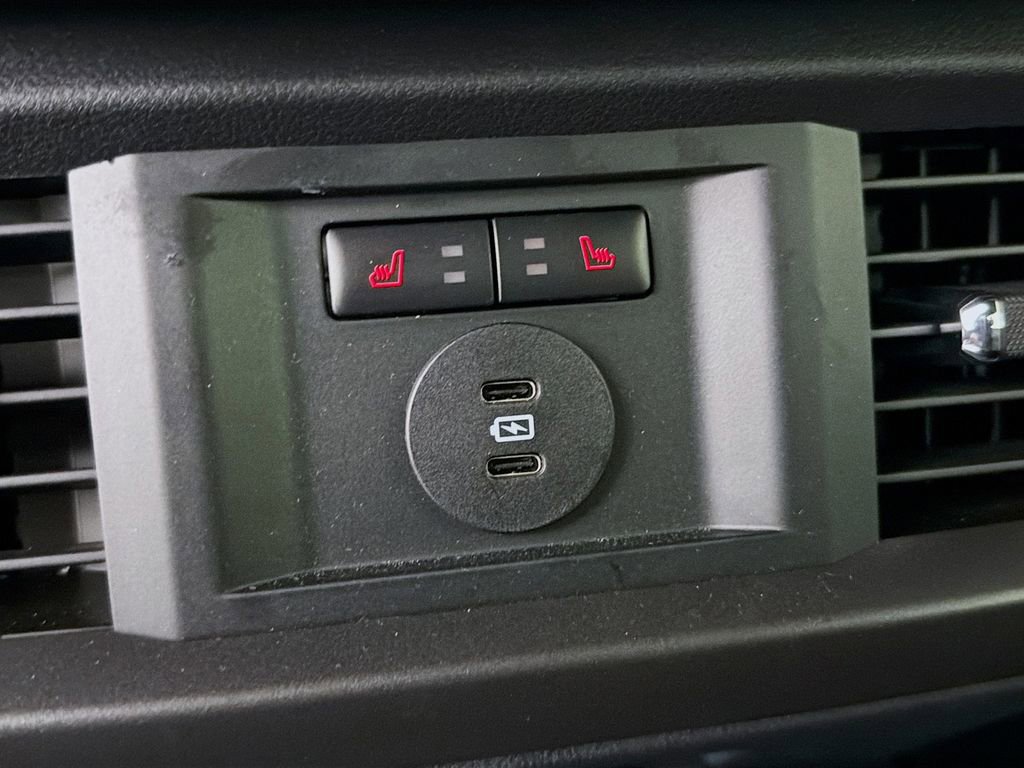 New 2025 Ford F150 Lariat w/ Equipment Group 502A High image 26