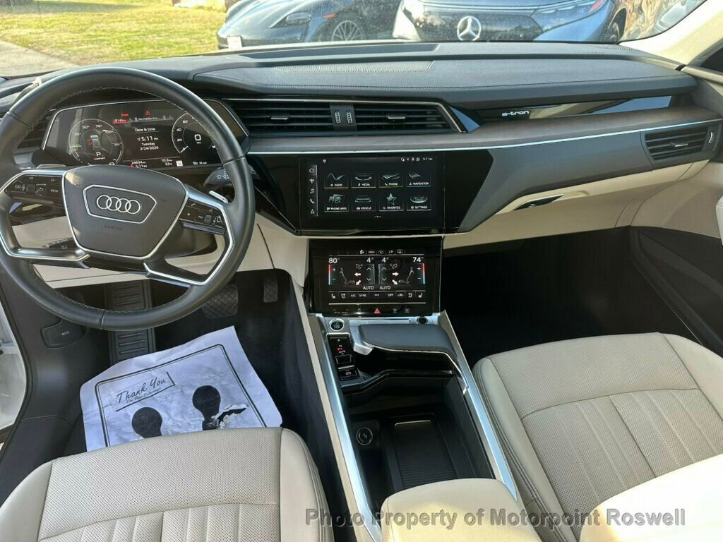 Used 2024 Audi Q8 e-tron Premium Plus AWD/4WD image 25