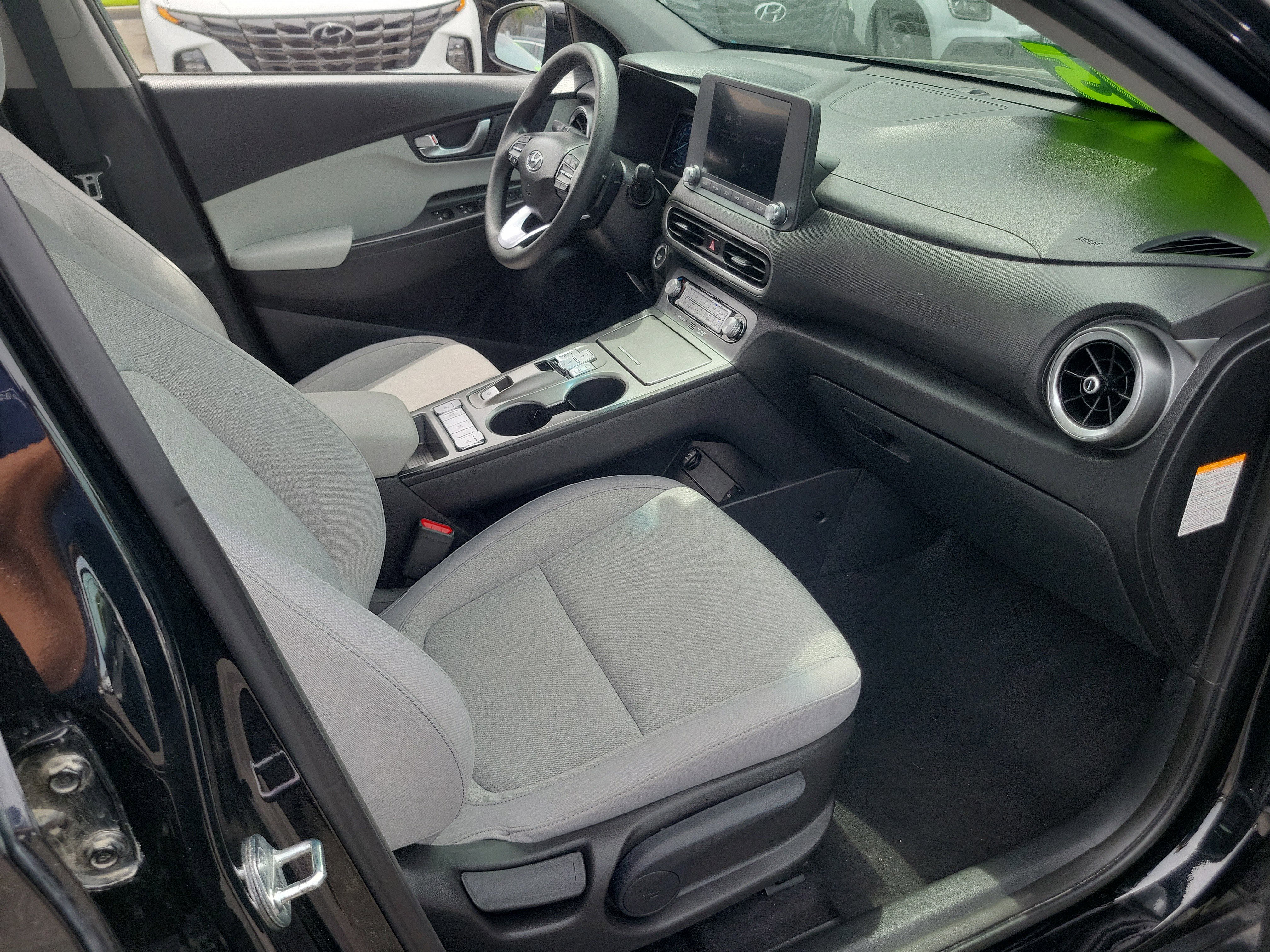 Certified 2023 Hyundai Kona SE w/ Cargo Package image 20